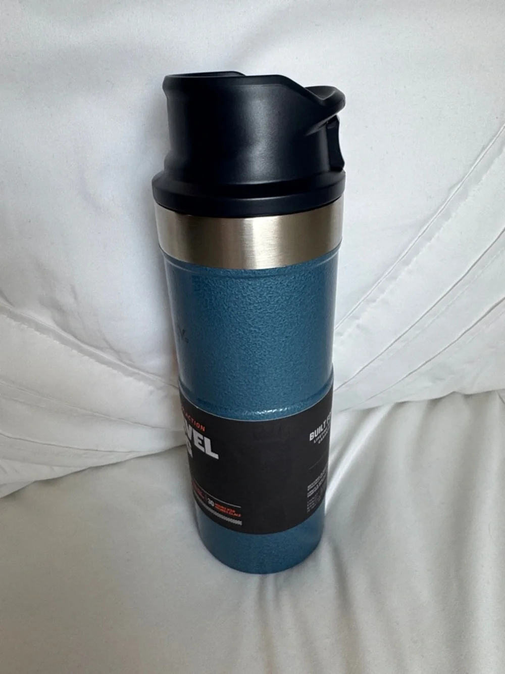 Stanley Classic Trigger-Action Travel Mug 16 oz - Picture 7 of 9